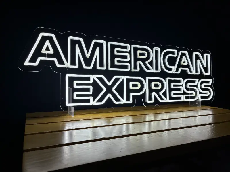 Image hover effect image