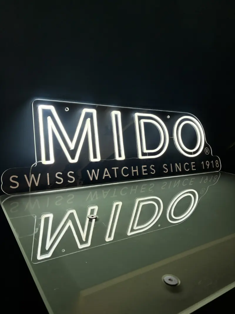 Image hover effect image