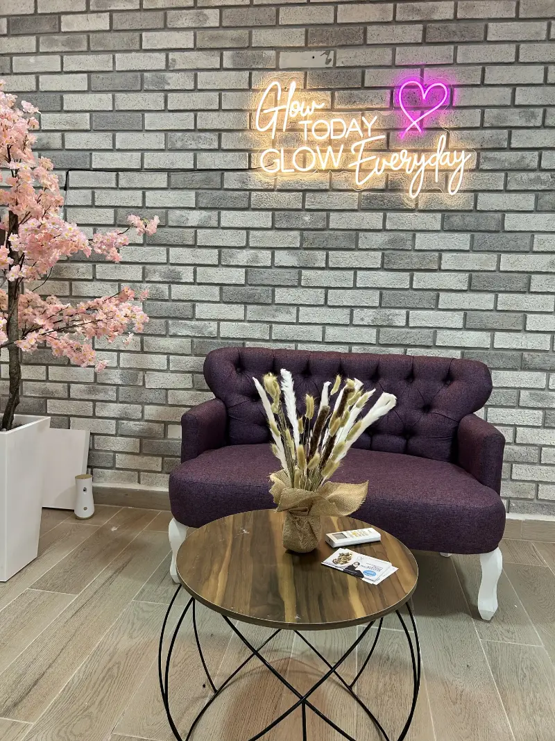 Image hover effect image